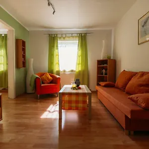Apartment Flat2let 1