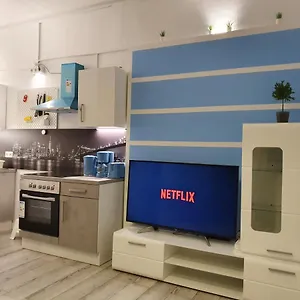 Central Lichtenberger For 6 People Apartamento Berlín